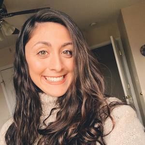 Meet your Posher, Alexandra
